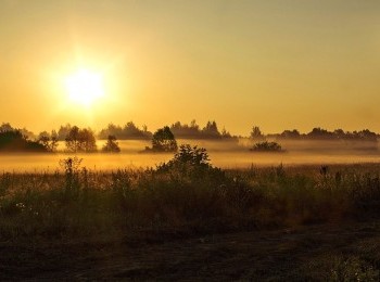 1614974670_wschod__slonca_nad_rozlewiskiem_fot._b.jelonek__kopia.jpg